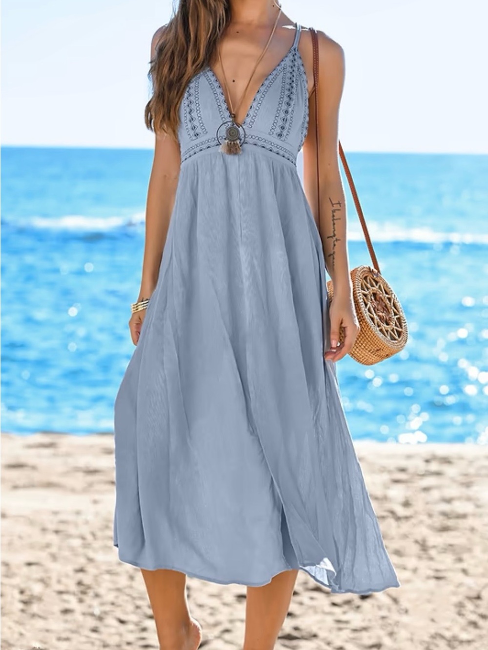 Cupshe Light Blue Spaghetti Strap V-Neck Beach Midi Dress